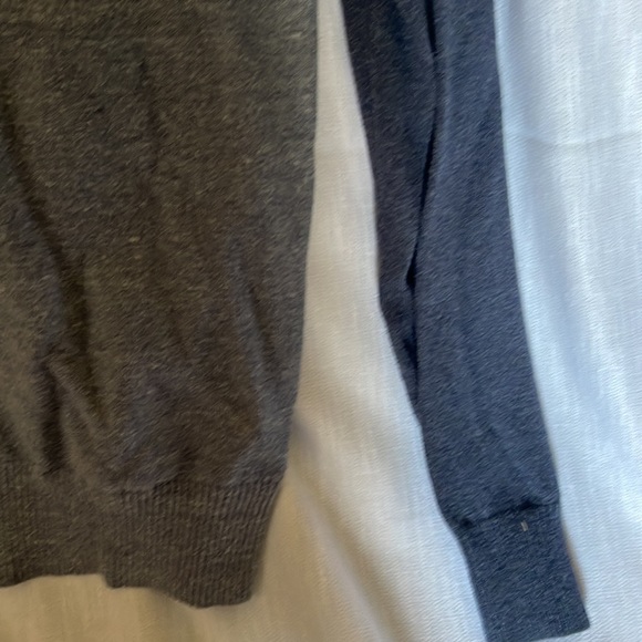 Men’s Sweater - Large - Picture 3 of 6